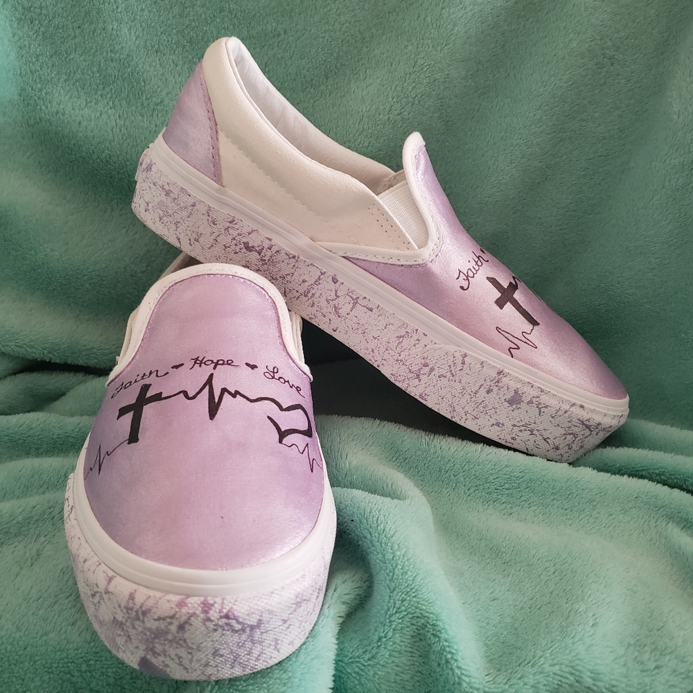 NEW WOMAN'S VANS SIZE 7.5